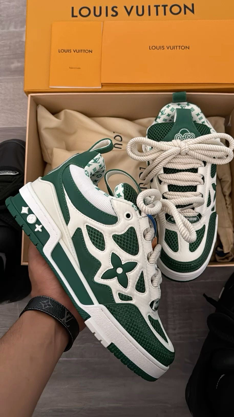 Lv casual sneakers