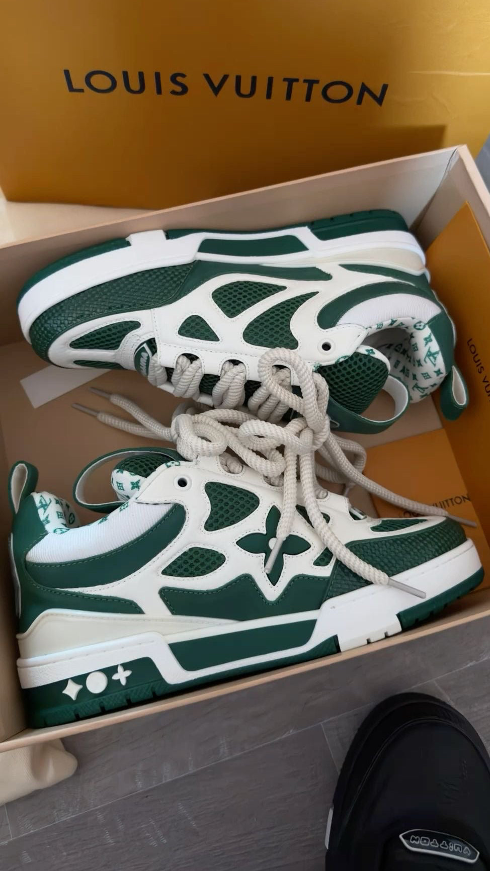 Lv casual sneakers