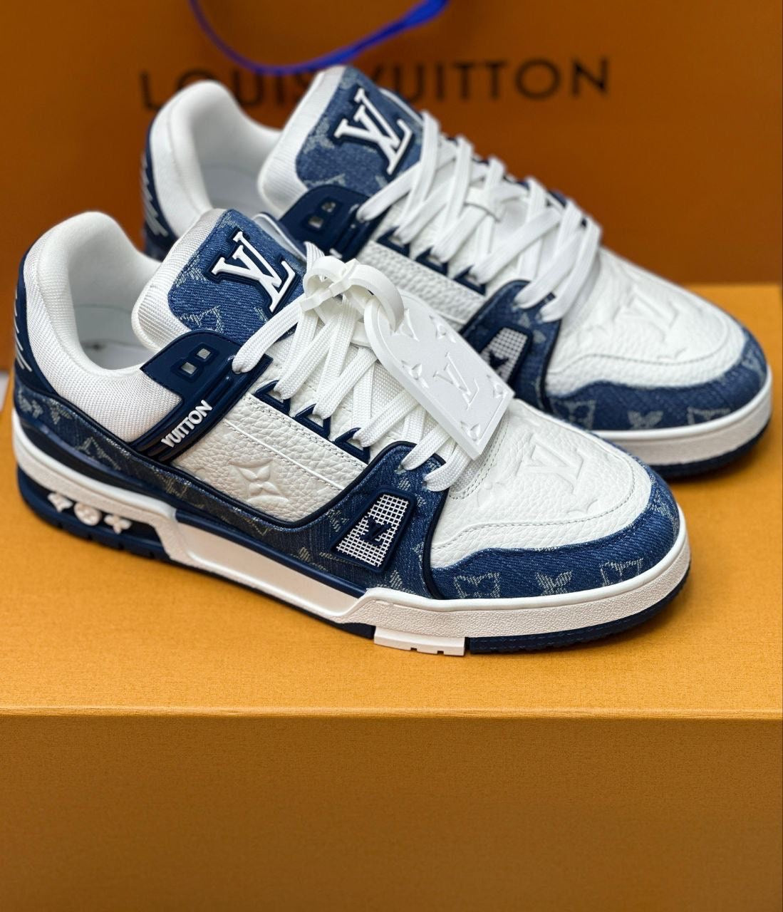 Lv casual sneakers