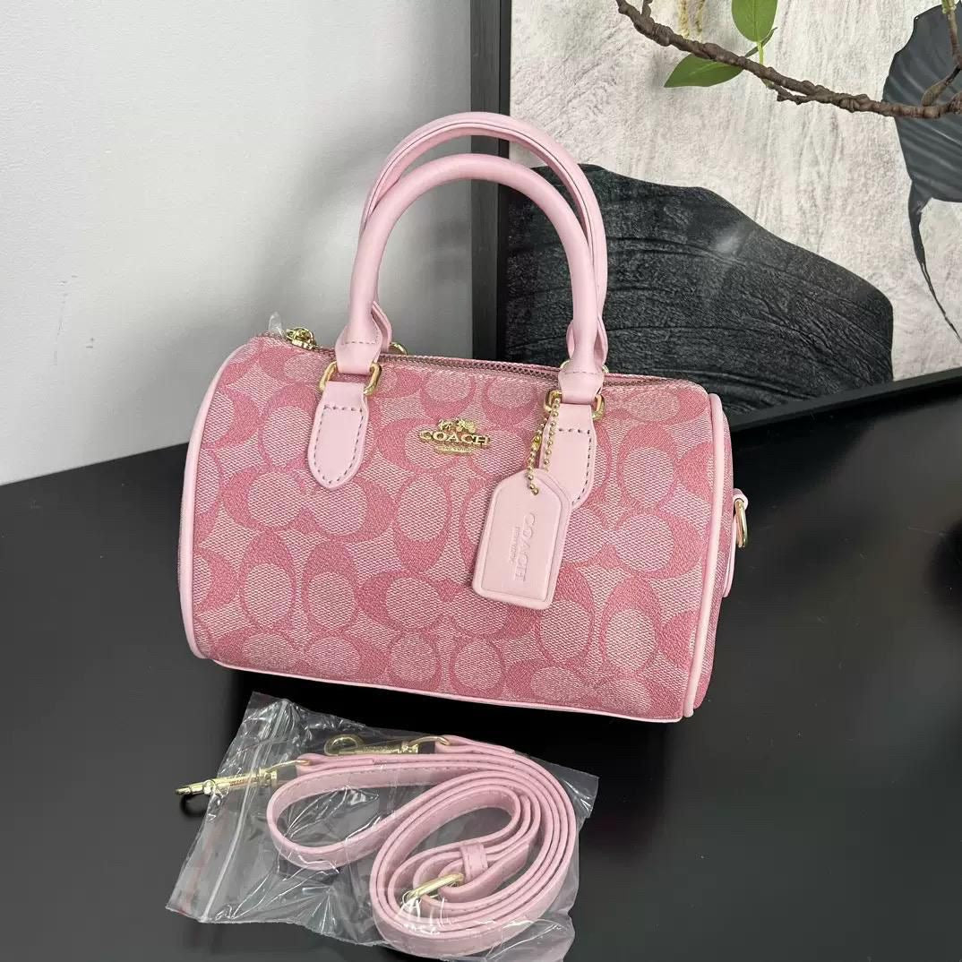 C pink bag