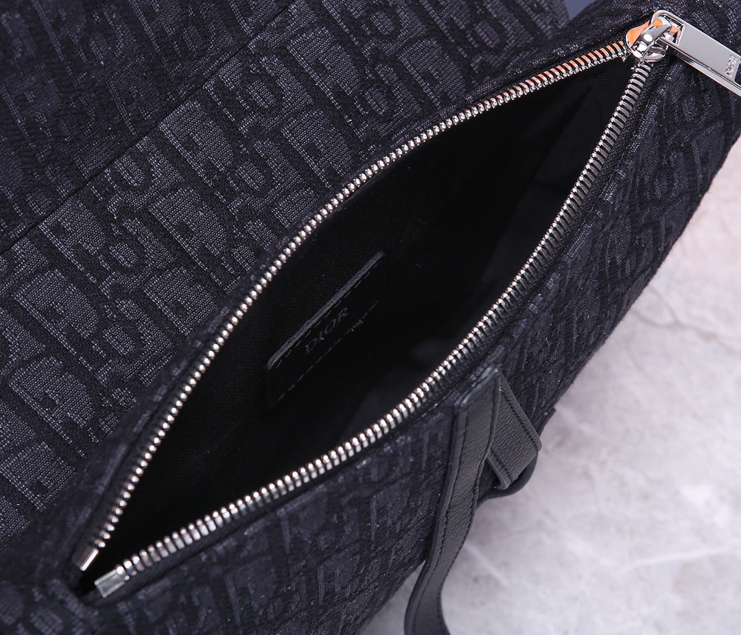 Saddle Crossbody Bag